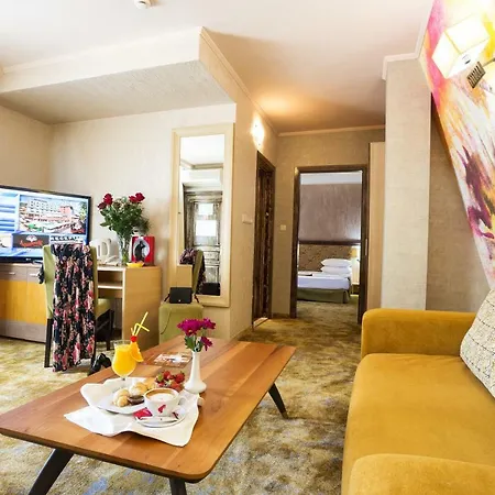 Hotel Balneo Complex & Aquatonik