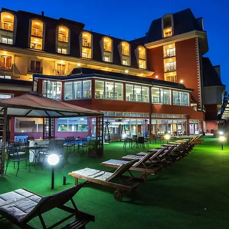 Хотел балнеокомплекс и акватоник Велинград