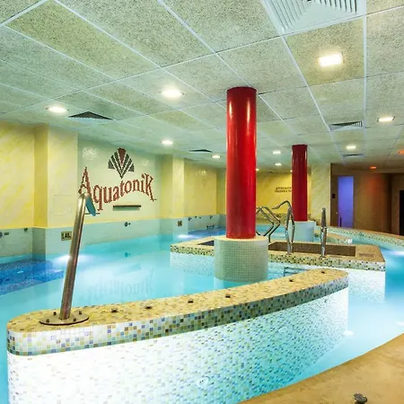 Hotel Balneo Complex & Aquatonik 4*