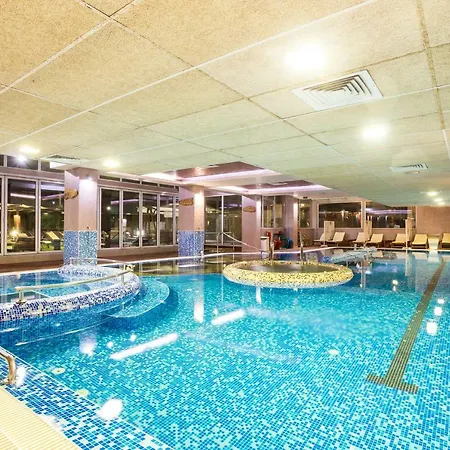 Balneo Complex & Aquatonik Hotel 4*