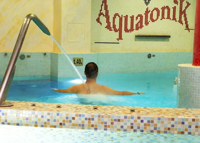 Hotel Balneo Complex & Aquatonik 4*